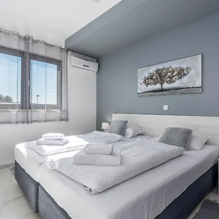 度假居 Villa Ena Kaštelir