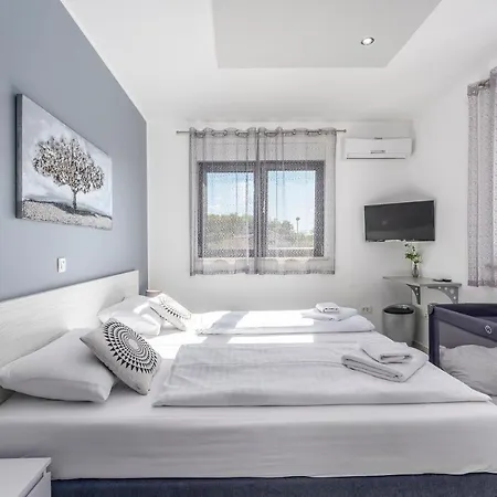度假居 Villa Ena Kaštelir