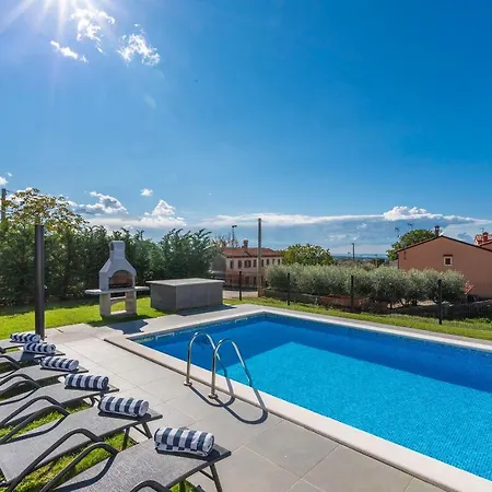 Villa Ena 度假居 Kaštelir